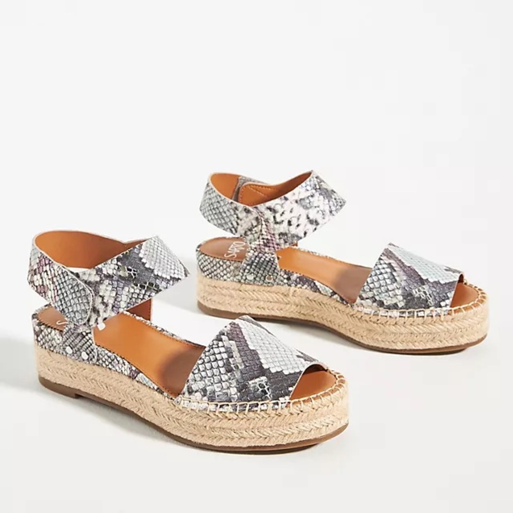 Platform sandals